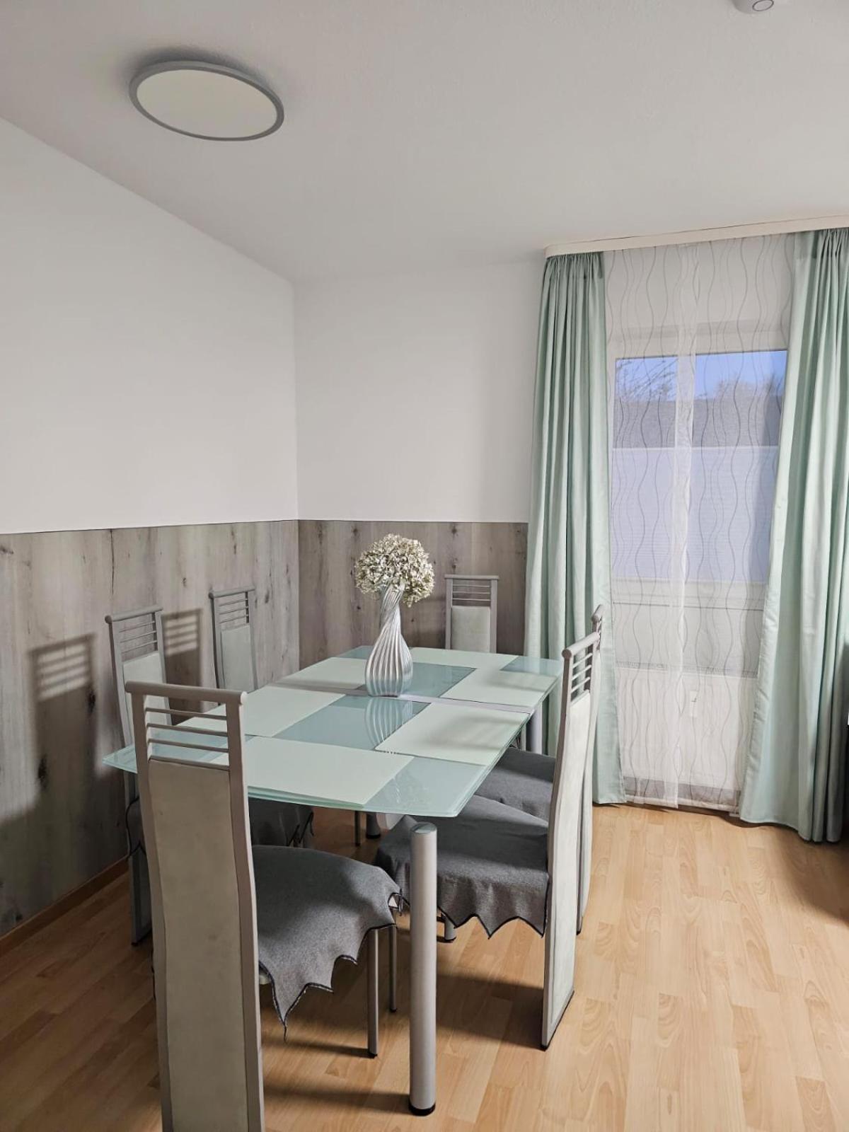New Apartment Mit Terrasse هانوفر المظهر الخارجي الصورة