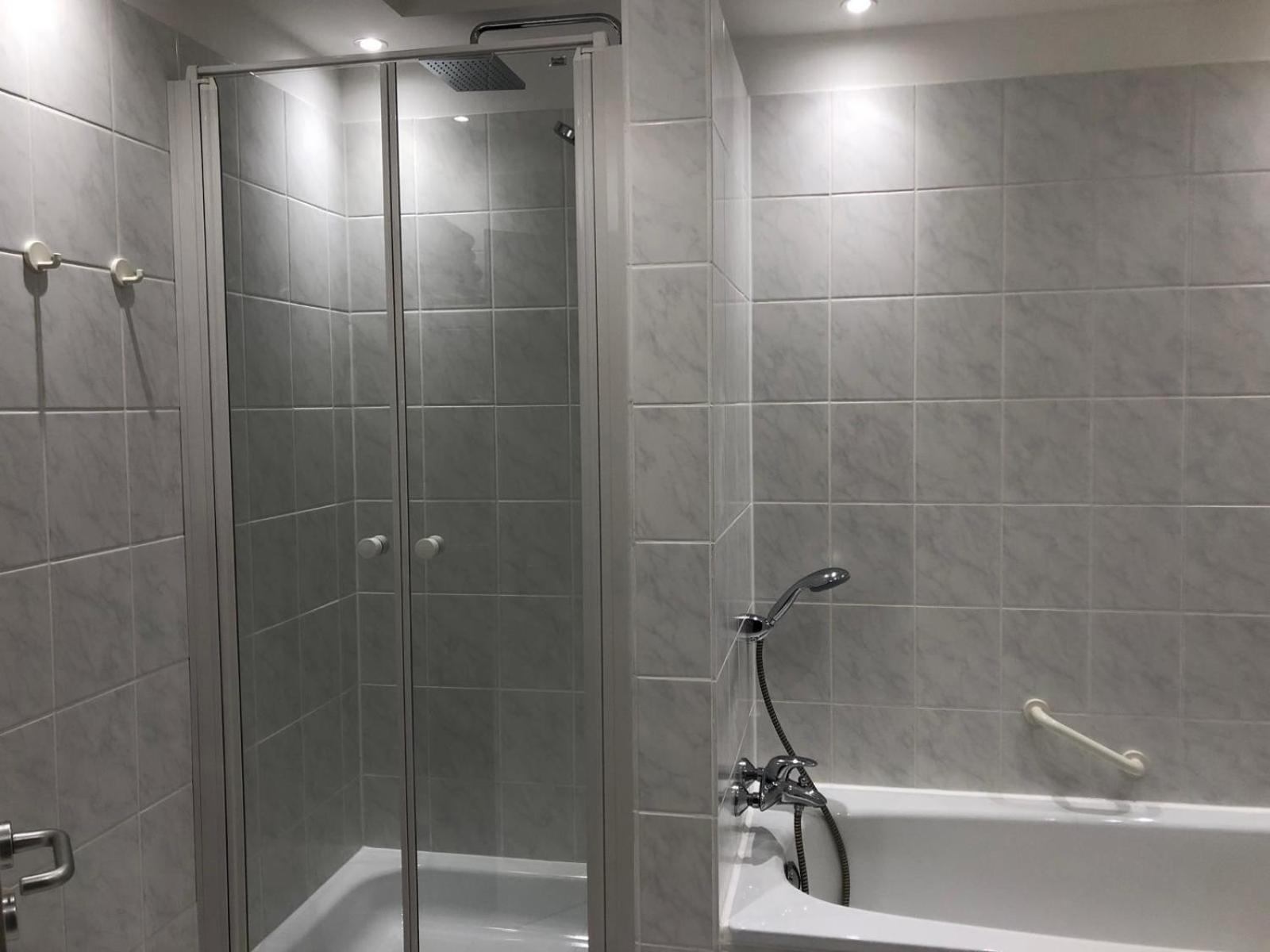 New Apartment Mit Terrasse هانوفر المظهر الخارجي الصورة